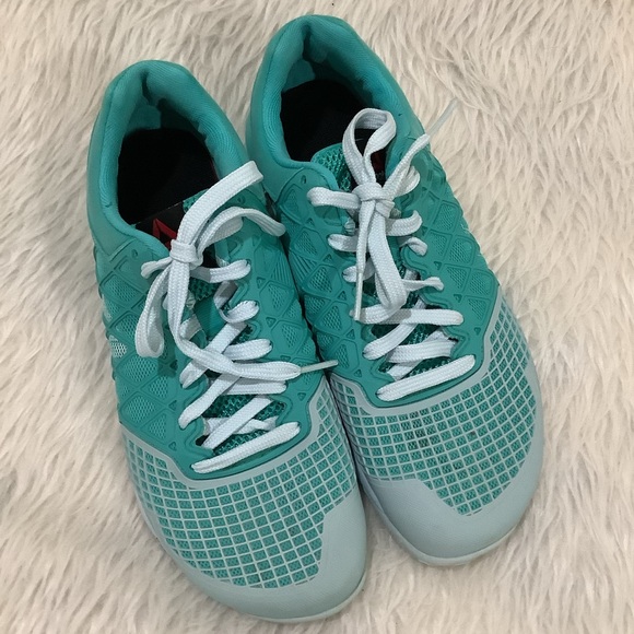 Reebok women’s athletic turquoise cross fit athletic shoes size 9.5 - Picture 9 of 9